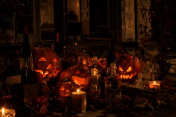Halloween con vino y mezcal para una reunión inolvidable
