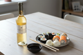 Baron Maxime Chardonnay con sushi de queso crema