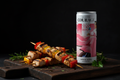 Brochetas de pollo con Rosado Merlot Courage