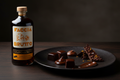 Chocolate amargo con Amaro Gorini