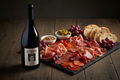 As Bravas Garnacha 2021 con tabla de embutidos - maridaje
