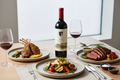 Maridaje Bressia Monteagrelo Malbec 2020 con comida internacional