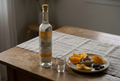 Nuestra Soledad Valles Centrales con naranja, sal de gusano, fruta con chile y chocolate oscuro