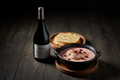 Pinot Noir con Mole Rosa
