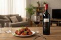 Platillos agridulces con Ben Ami Zamora Cabernet Semi-Sweet