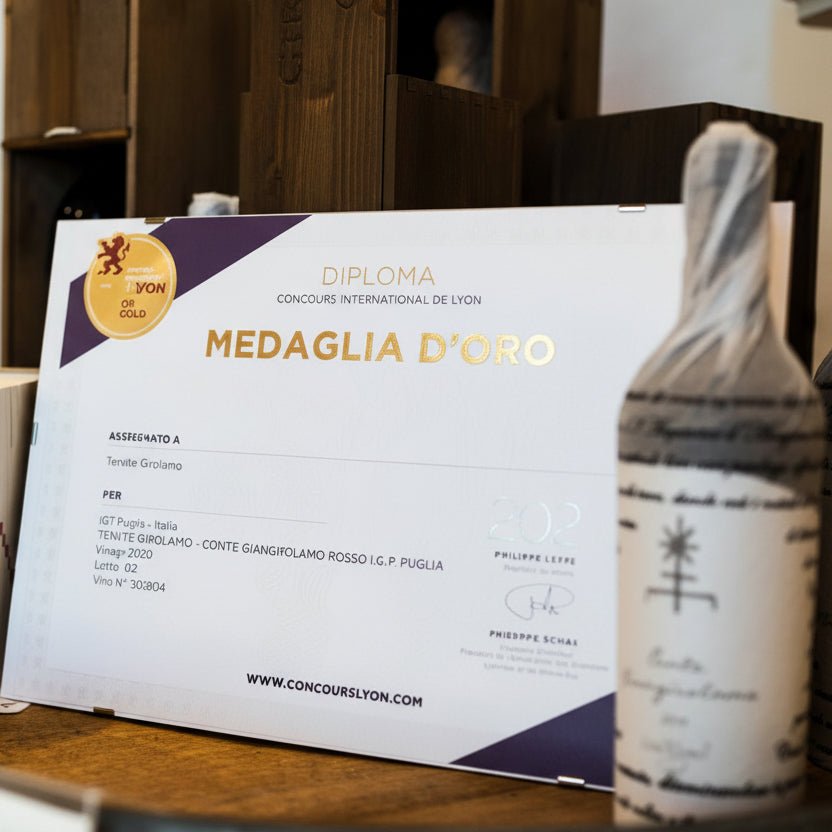 Vino tinto conte Giangirolamo Italiano 750 ml - La Cava
