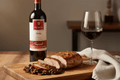 Vino Tinto Crianza Tempranillo Bodega Ochoa Navarra - Vino de España - La Cava